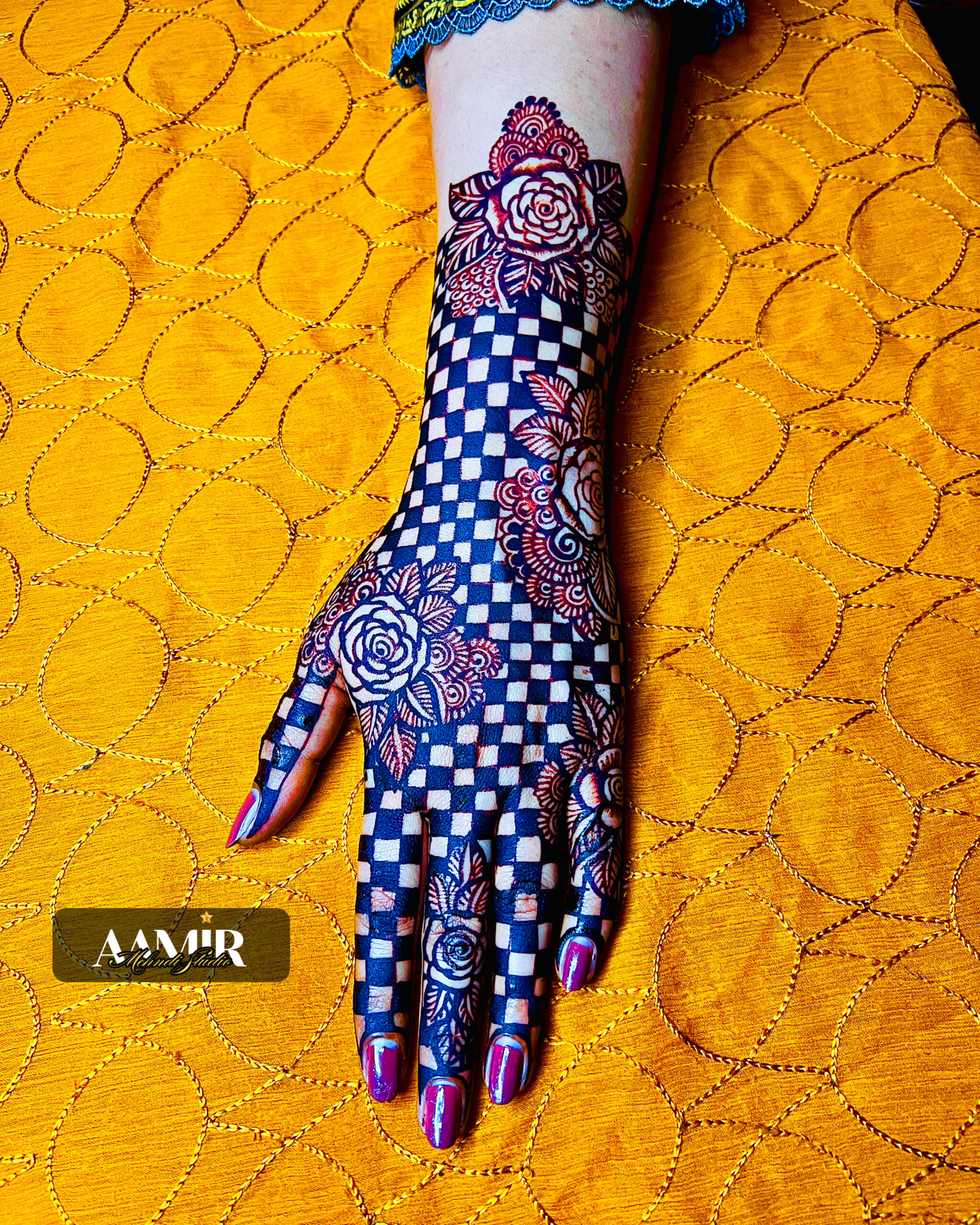 Parrot Paradise Arabic Party Mehndi