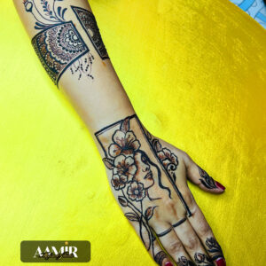 3D Floral Portrait Frame Luxe Mehndi