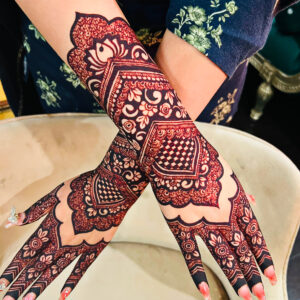 Regal Noir Blossom 3/4 Bridal Mehndi
